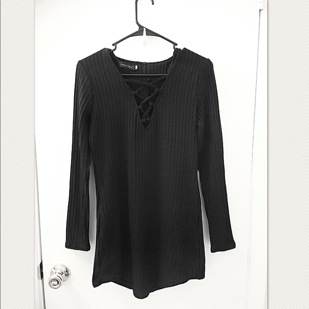 Black crossed v neck fitted dress